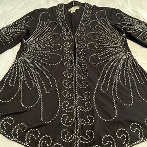 Chic Black Embroidered Blazer